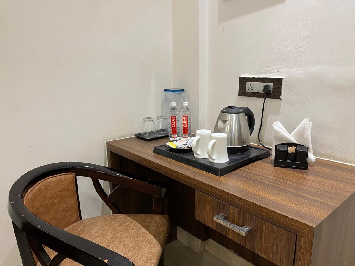 Hotel Kalawati Palace Váránaszi Kültér fotó
