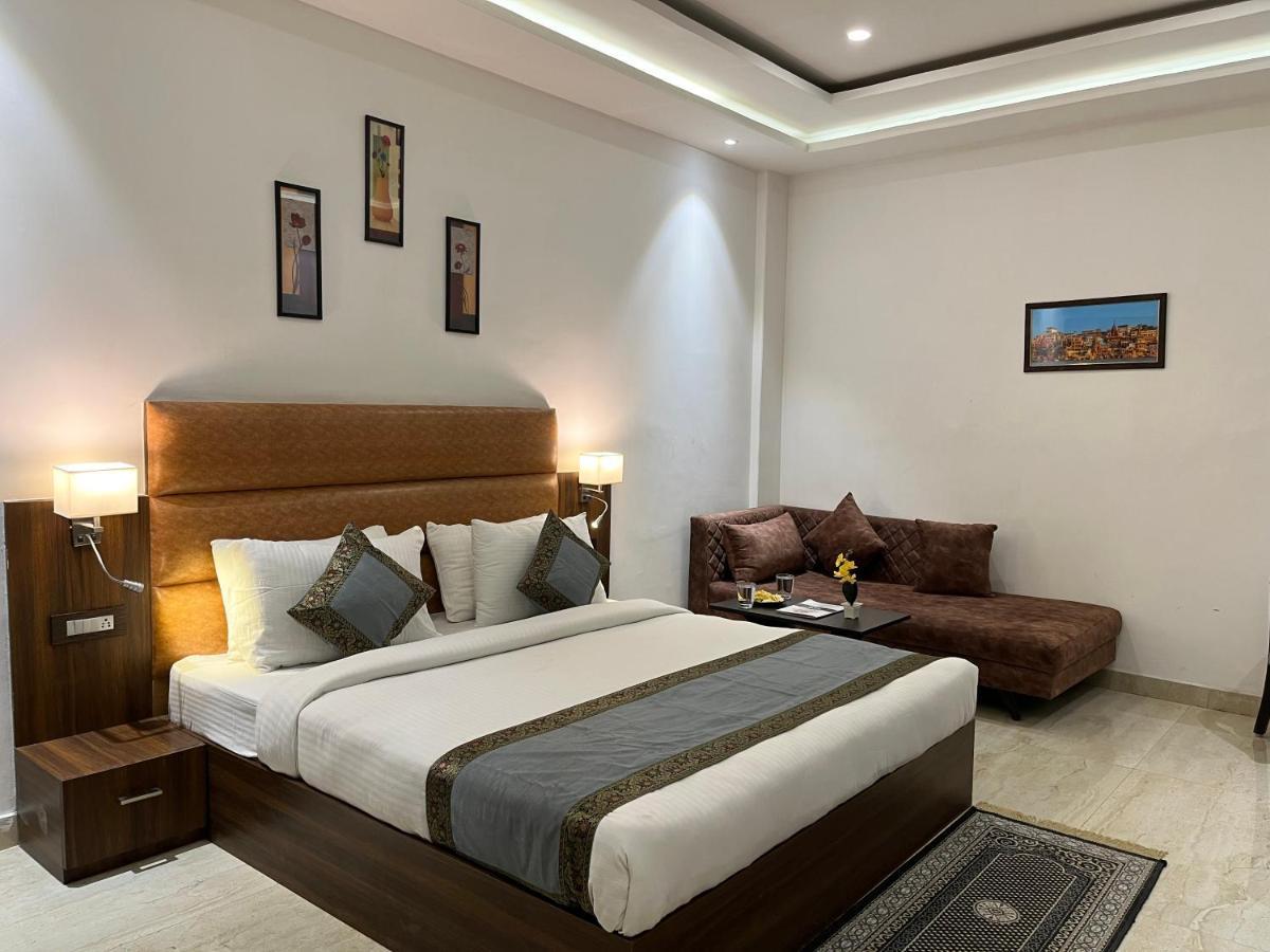 Hotel Kalawati Palace Váránaszi Kültér fotó